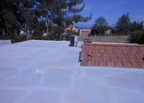 Spray roofing services in Riverside